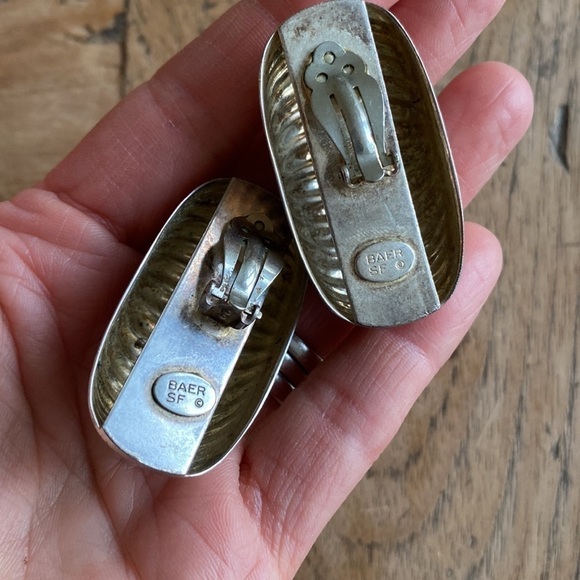 Vintage Marjorie Baer SF Silver Oversized Clip-On Earrings - Picture 3 of 4